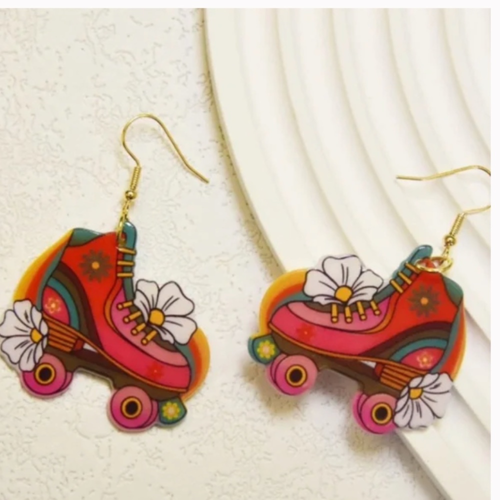 ❤️ FREE Skating Skates Roller Hipster Hippie Art Retro Floral Disco 90s Earrings